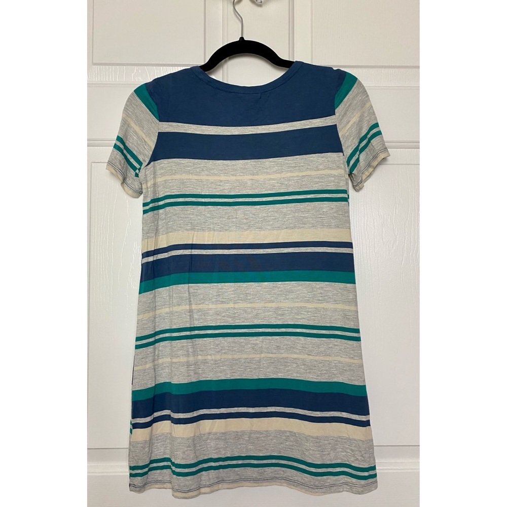 Love, Fire stripe lace front dress - Picture 2 of 4